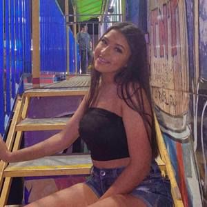 Meet your Posher, Keyla